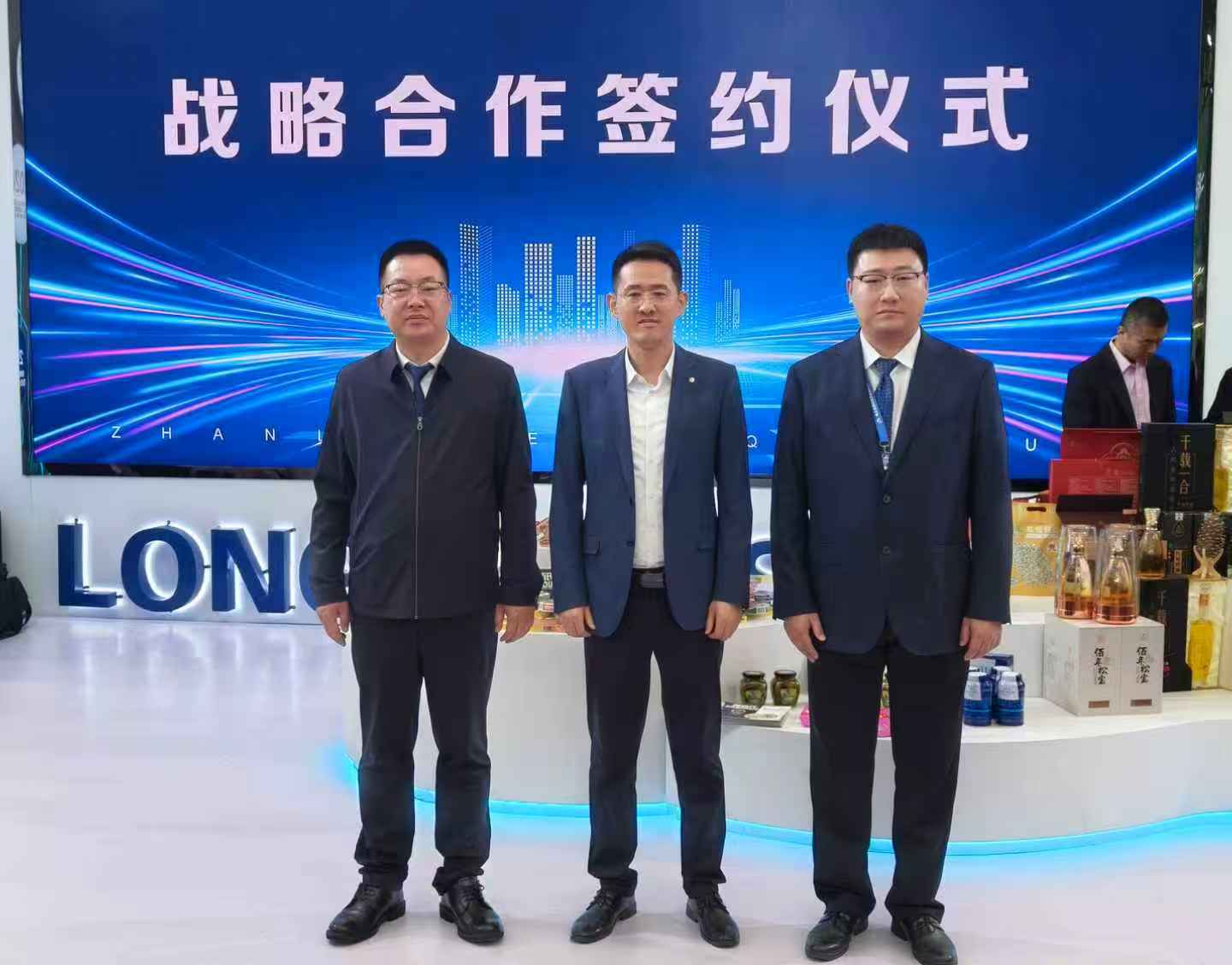 1747644196659849.jpg 2b8fb3dfdadf235857e35477b353bf00.jpg